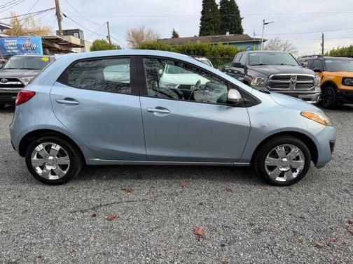 2013 Mazda Mazda2 Sport