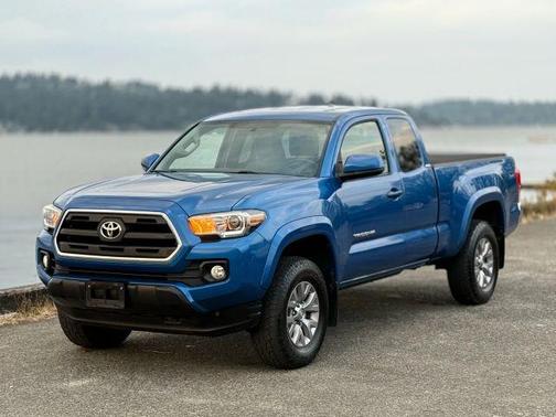 2016 Toyota Tacoma SR5