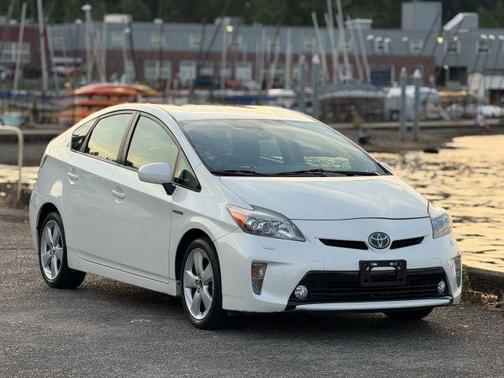 2012 Toyota Prius Five