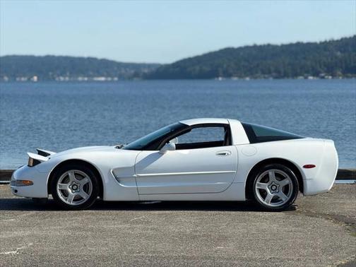 1999 Chevrolet Corvette Base
