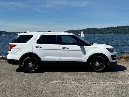 2016 Ford Utility Police Interceptor Base