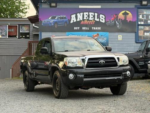 Black 2006 Toyota Tacoma Access Cab
