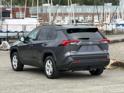 2019 Toyota RAV4 Hybrid LE