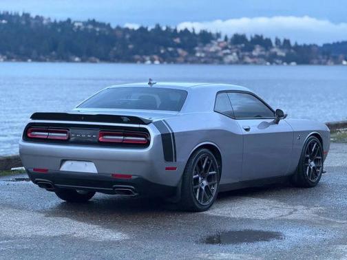 2016 Dodge Challenger R/T Scat Pack