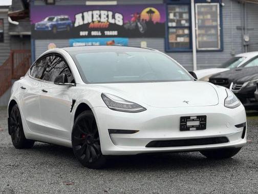 2020 Tesla Model 3 Standard Range