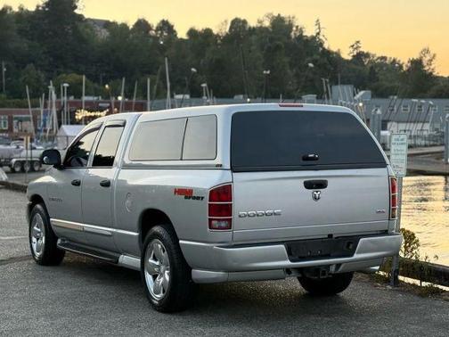 2004 Dodge Ram 1500 SLT 6 1/4 FT