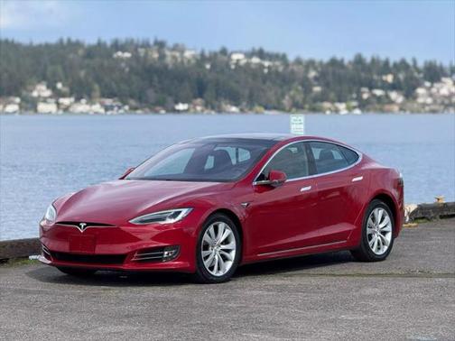 2016 Tesla Model S 90D