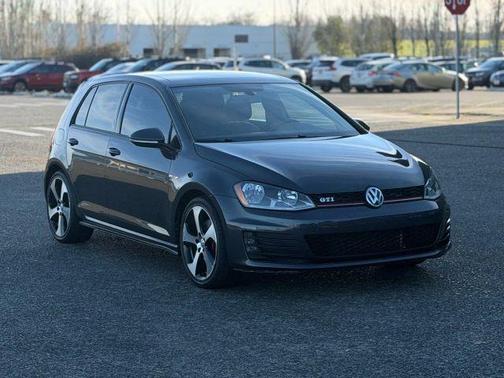 2015 Volkswagen Golf GTI SE
