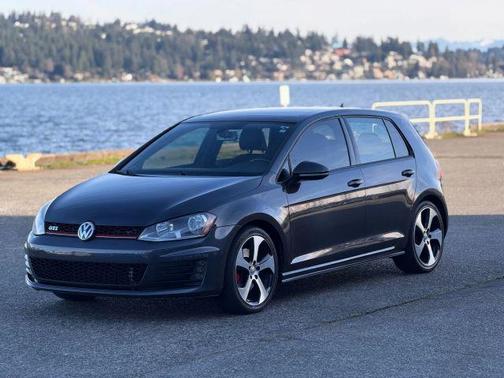 2015 Volkswagen Golf GTI SE