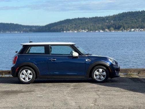 2016 MINI Hardtop Cooper