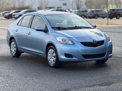 2009 Toyota Yaris S