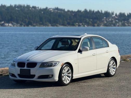 2011 BMW 328 i