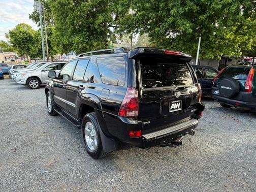 Black 2005 Toyota 4Runner Sport