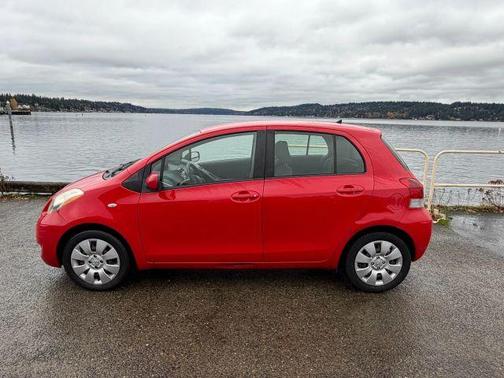 2009 Toyota Yaris S