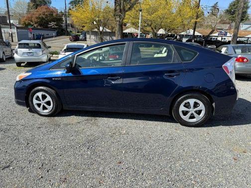 2012 Toyota Prius Two
