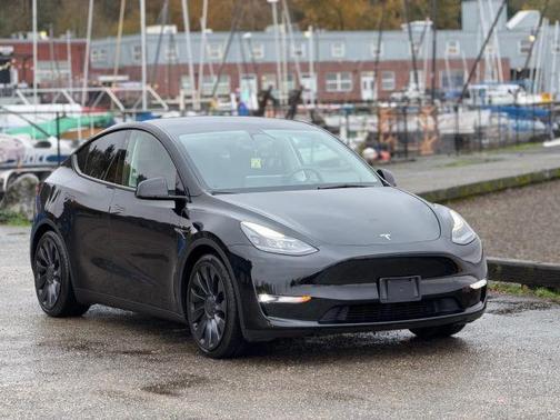 2023 Tesla Model Y Performance