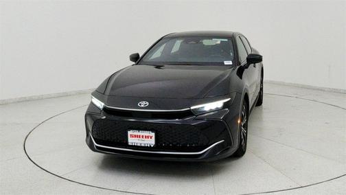 2024 Toyota Crown Limited