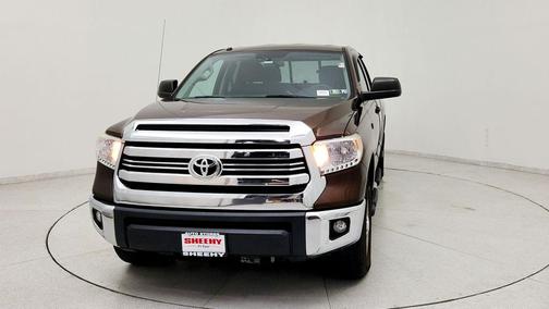 Sunset Bronze 2017 Toyota Tundra SR5