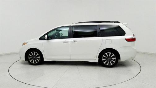 2019 Toyota Sienna Limited Premium