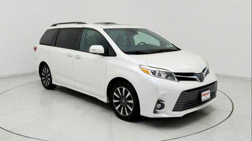 2019 Toyota Sienna Limited Premium