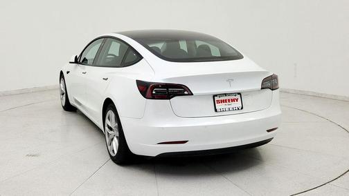 Pearl White Multi-Coat 2021 Tesla Model 3 Standard Range Plus