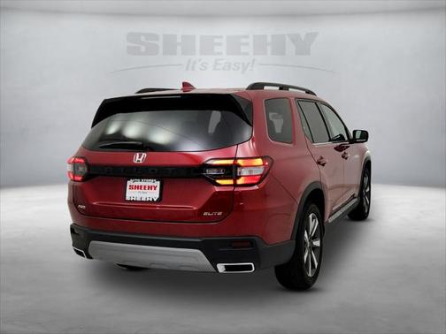 2023 Honda Pilot AWD Elite