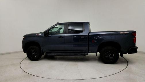 Shadow Gray Metallic 2019 Chevrolet Silverado 1500 LT Trail Boss