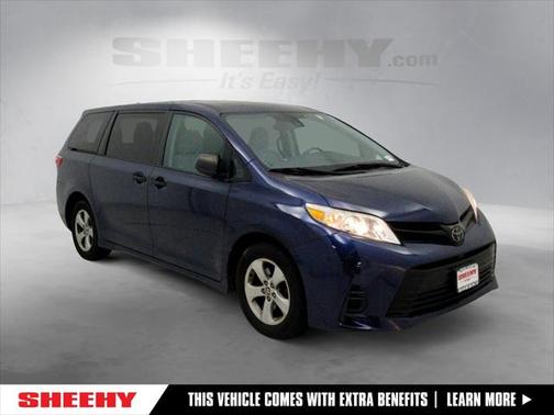 2020 Toyota Sienna SE
