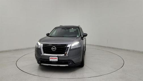 2022 Nissan Pathfinder Platinum 4WD