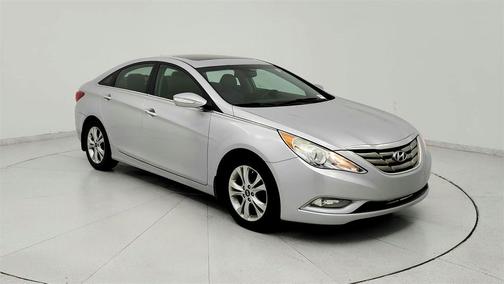 2011 Hyundai SONATA Limited