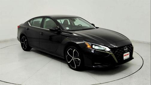 2023 Nissan Altima SR FWD