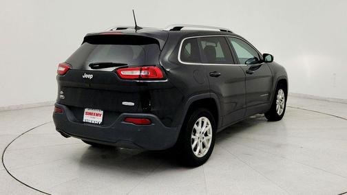 Diamond Black Crystal Pearlcoat 2018 Jeep Cherokee Latitude Plus
