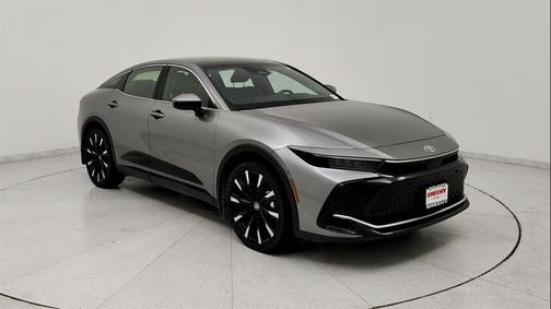 2025 Toyota Crown Platinum