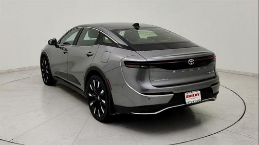 2025 Toyota Crown Platinum