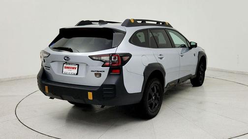 Ice Silver Metallic 2024 Subaru Outback Wilderness