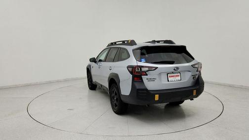 Ice Silver Metallic 2024 Subaru Outback Wilderness