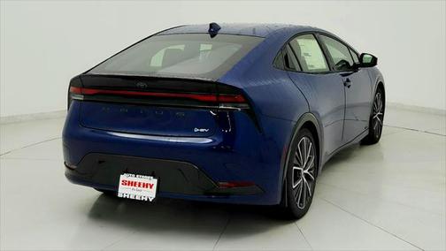 2025 Toyota Prius XLE