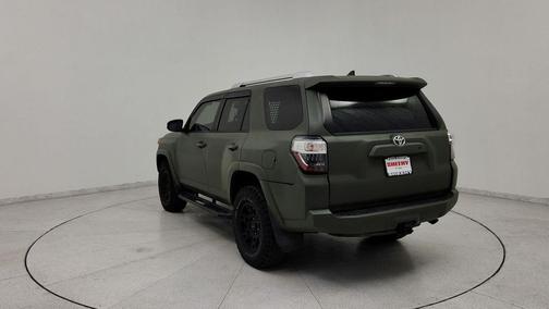Barcelona Red Metallic 2016 Toyota 4Runner SR5