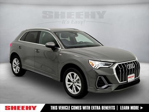 2024 Audi Q3 Premium 45 TFSI S line quattro Tiptronic