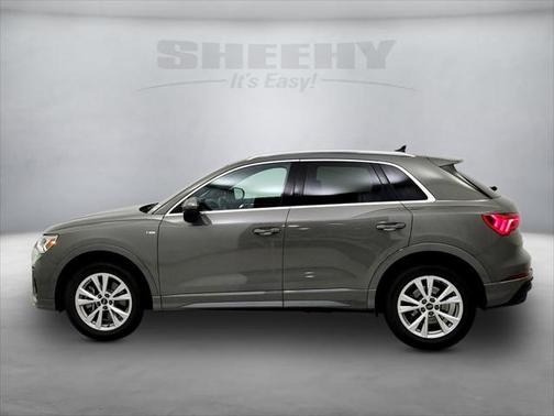 2024 Audi Q3 Premium 45 TFSI S line quattro Tiptronic