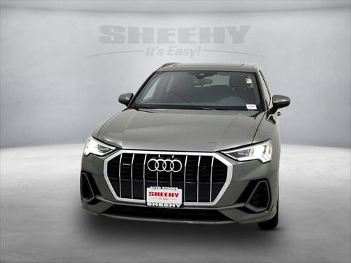2024 Audi Q3 Premium 45 TFSI S line quattro Tiptronic