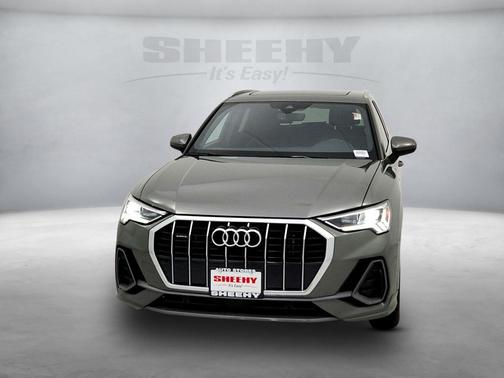 2024 Audi Q3 Premium 45 TFSI S line quattro Tiptronic