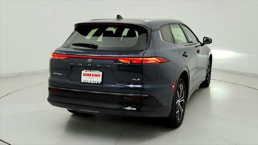 2025 Toyota Crown Signia XLE