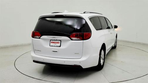 2018 Chrysler Pacifica Touring-L