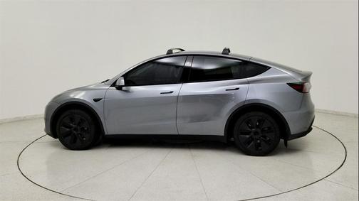 2025 Tesla Model Y Long Range Dual Motor Rear-Wheel Drive