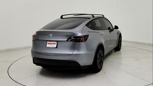 2025 Tesla Model Y Long Range Dual Motor Rear-Wheel Drive