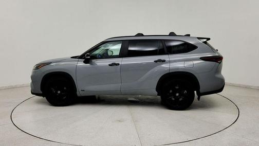 Cement 2024 Toyota Highlander Hybrid XLE