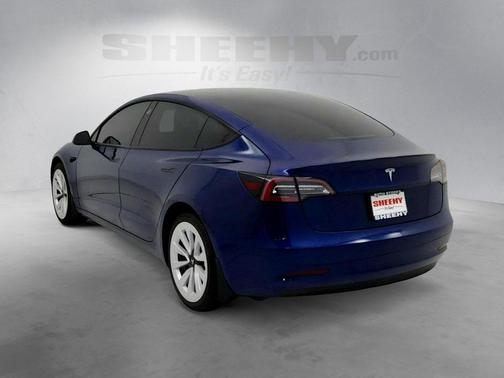 2022 Tesla Model 3 Standard Range