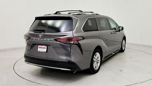 Predawn Gray Mica 2022 Toyota Sienna Platinum