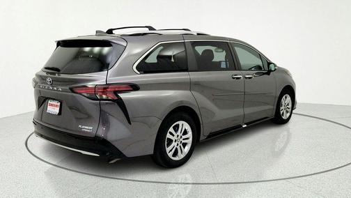 Predawn Gray Mica 2022 Toyota Sienna Platinum